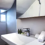 Apartman Near Paraportiani